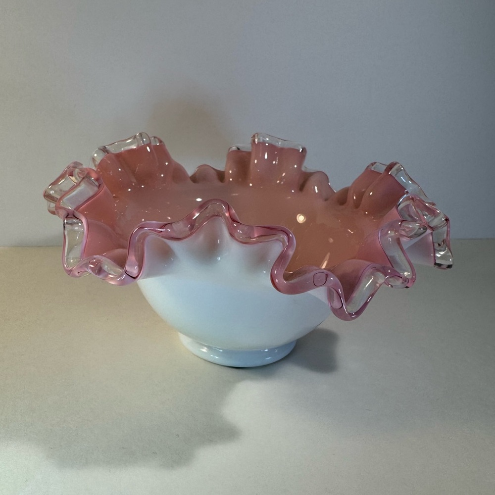 FENTON pink and white silvercrest ruffled bowl vintage